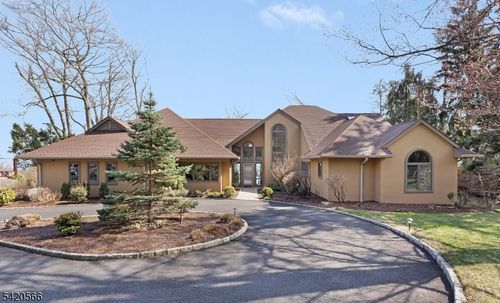 1531 Coles Ave, Mountainside, NJ, 07092-1311 | Card Image