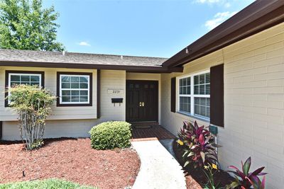 Front Entryway | Image 2