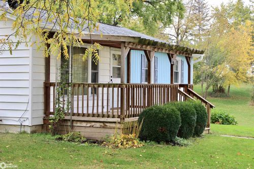 200 California St, Lewis, IA, 51544-5513 | Card Image