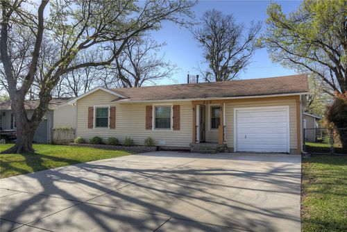 210 E Daugherty Drive, Garland, TX, 75041 | Card Image