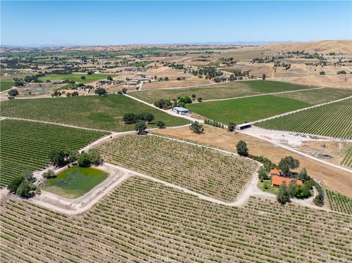 4335 Creston Shandon Rd, Paso Robles, CA, 93446 | Card Image