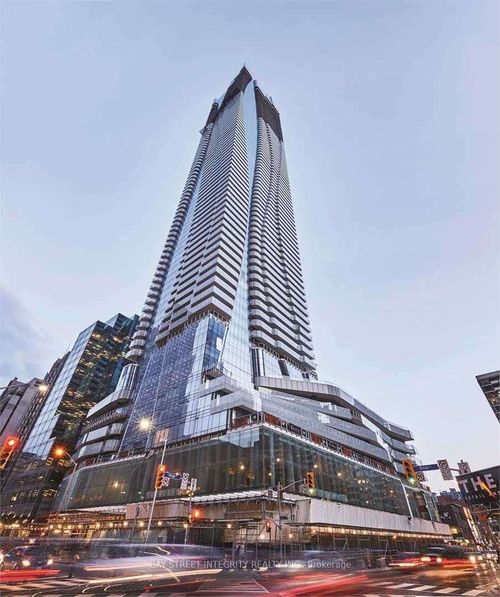 3801-1 Bloor St E, Toronto, ON, M4W0A8 | Card Image
