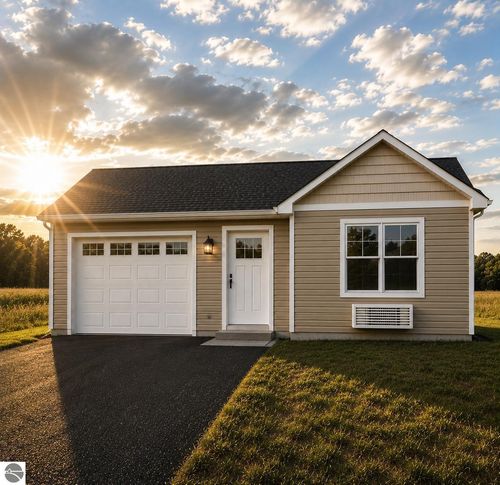 17 Mockingbird Dr, Traverse City, MI, 49685 | Card Image