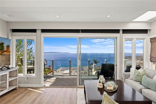 1091 La Mirada St, Laguna Beach, CA, 92651-3569 | Card Image