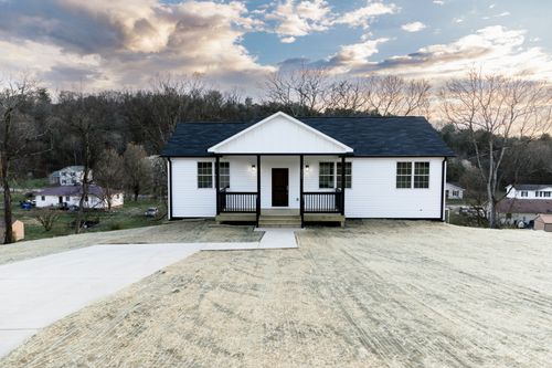 1361 Riley Hill Rd, Pulaski, TN, 38478-5011 | Card Image