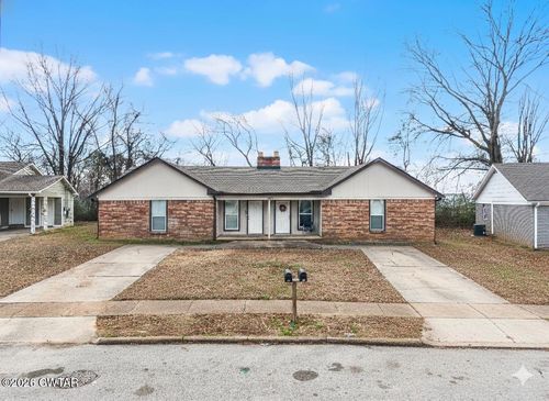 40 Camelot Cv, Jackson, TN, 38305-4463 | Card Image