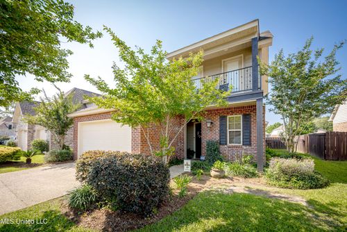 3927 Acadian Village Dr, Ocean Springs, MS, 39564-6208 | Card Image