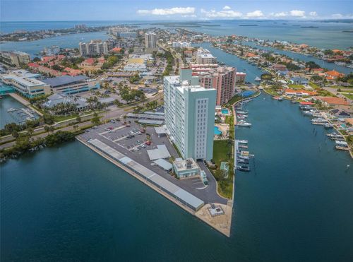 apt-605-31 Island Way, CLEARWATER BEACH, FL, 33767-2206 | Card Image