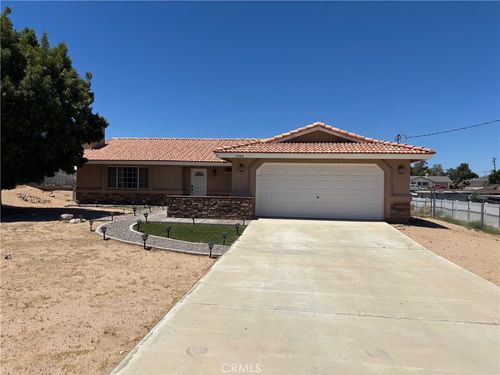 7886 Pismo Ave, Hesperia, CA, 92345-7428 | Card Image
