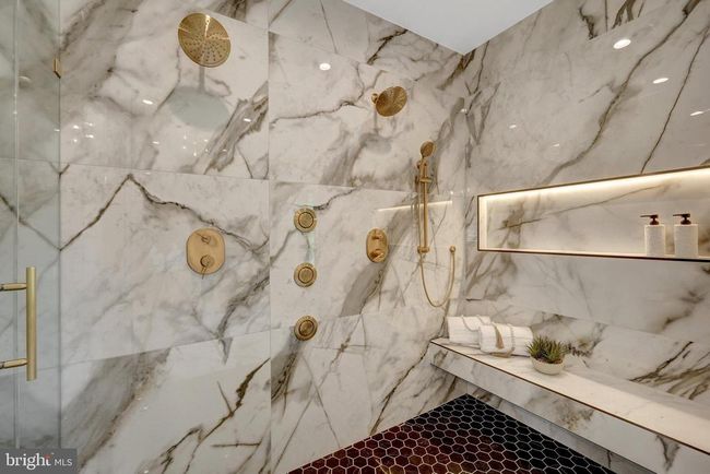 1710 Fairview Ave, House other with 6 bedrooms, 8 bathrooms and null parking in MCLEAN VA | Image 34