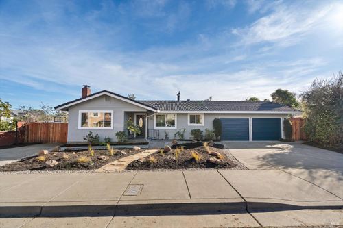 131 Healdsburg Avenue, Cloverdale, CA, 95425 | Card Image