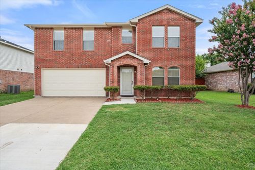 812 Ericville Dr, Arlington, TX, 76001-6148 | Card Image