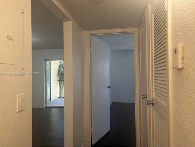 APT-421 - 949 Riverside Dr, Condo with 1 bedrooms, 1 bathrooms and null parking in Coral Springs FL | Image 17
