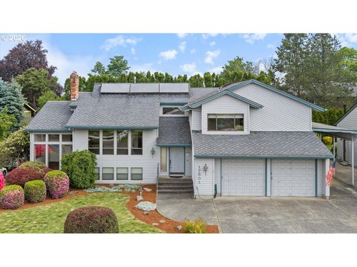 17501 Ne Clackamas St, Portland, OR, 97230 | Card Image