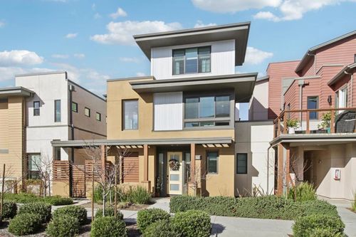 15040 Briggs Ct, Los Gatos, CA, 95032-2100 | Card Image