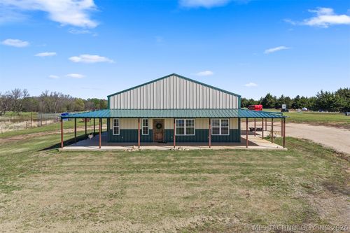 632 Susie Dr, Sulphur, OK, 73086-1120 | Card Image