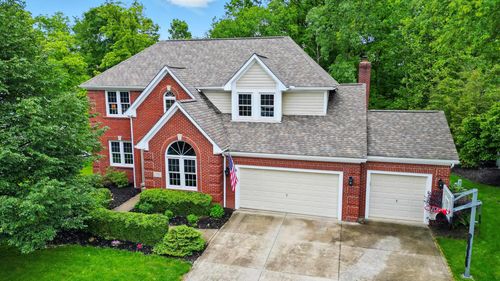 5741 Ridgewood Ave, Westerville, OH, 43082-8185 | Card Image