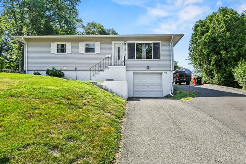 46 Applewood Dr, Meriden, CT, 06450-7900 | Card Image