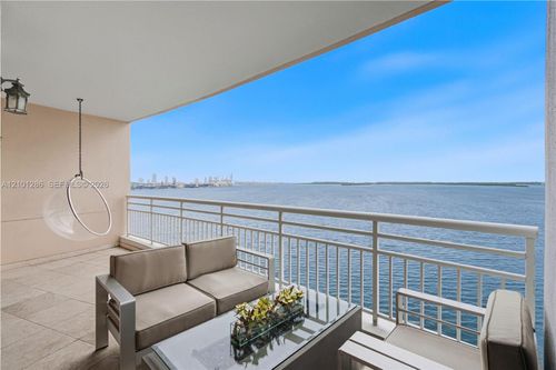 1106-808 Brickell Key Dr, Miami, FL, 33131-2686 | Card Image