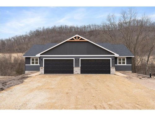 1546 Shawnee Dr, Alma, WI, 54610-6600 | Card Image
