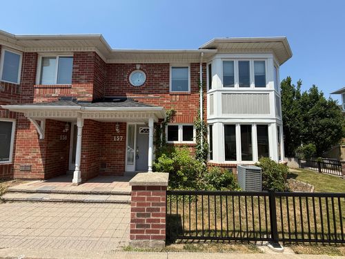 157-18 Clark Ave W, Thornhill, ON, L4J8H1 | Card Image