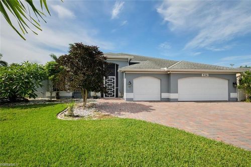 734 Milwaukee Blvd, LEHIGH ACRES, FL, 33974-9570 | Card Image