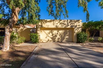 80 W Ranch Road, Home with 3 bedrooms, 2 bathrooms and null parking in Tempe AZ | Image 2