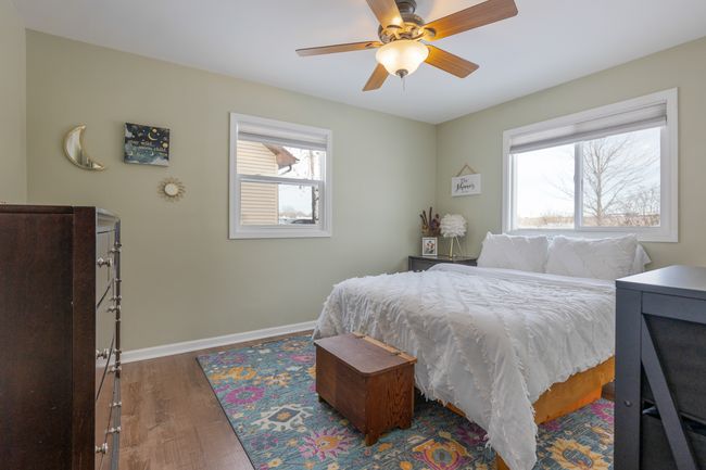 17877 W Gages Lake Rd, House other with 3 bedrooms, 1 bathrooms and 2 parking in Grayslake IL | Image 12