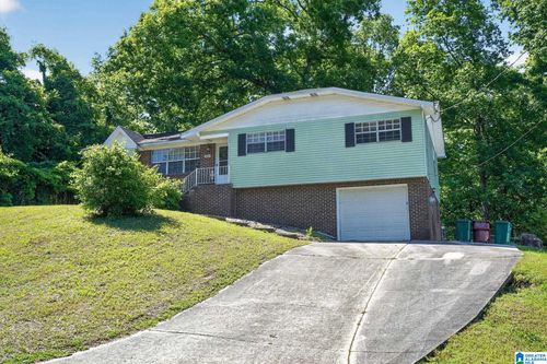 221 Jupiter Dr, Center Point, AL, 35215-1154 | Card Image