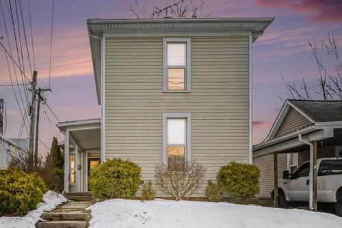 117 W 3rd St, Marysville, OH, 43040-1119 | Card Image