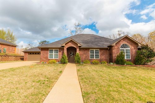 2618 Prestwick, Jacksonville, TX, 75766-9300 | Card Image