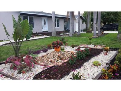 2534 Monroe St, House other with 4 bedrooms, 3 bathrooms and null parking in Hollywood FL | Image 2