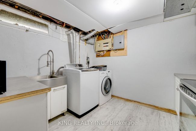1761 Daleview Cres, House other with 4 bedrooms, 2 bathrooms and 8 parking in Cambridge ON | Image 34