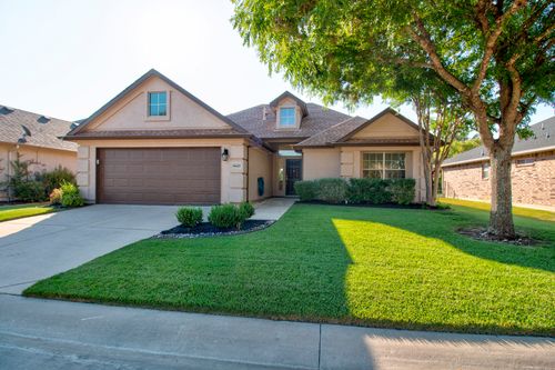 9605 Orangewood Trl, Denton, TX, 76207-8646 | Card Image