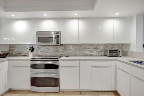 302-141 Sw 96th Ter, Plantation, FL, 33324-2350 | Card Image