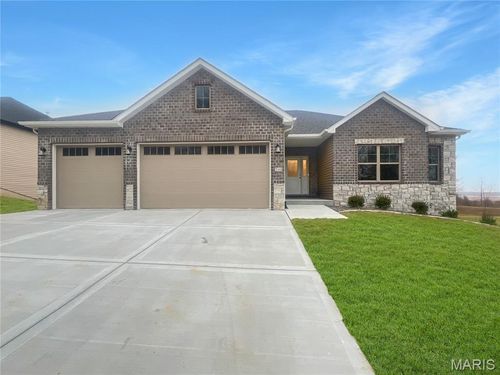 240 Stonebridge Bluff Dr, Maryville, IL, 62062 | Card Image