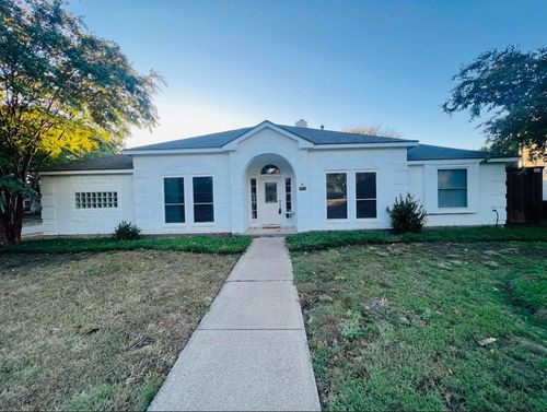 1008 Charter Oak St, Allen, TX, 75002-5064 | Card Image