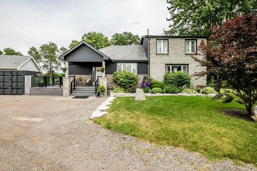 20 Brant Rd, Paris, ON, N3L3E1 | Card Image