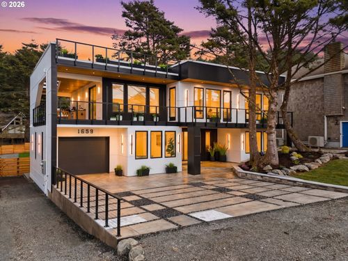 1659 Forest Lawn Rd, Cannon Beach, OR, 97110-3022 | Card Image