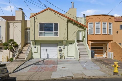 152 W Moltke St, Daly City, CA, 94014-2234 | Card Image