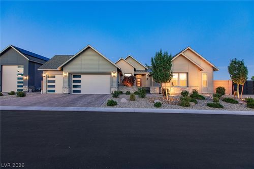 8860 Sweet Magnolia Ct, Las Vegas, NV, 89113-6004 | Card Image