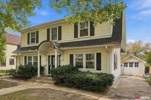 1201 N 37 Street, Lincoln, NE, 68503 | Card Image