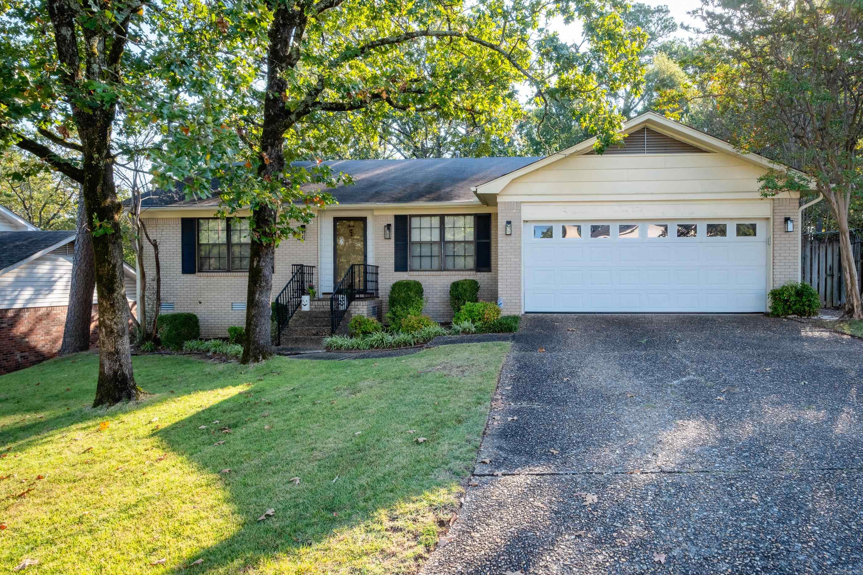 Emerald Ct, Little Rock, AR 72212