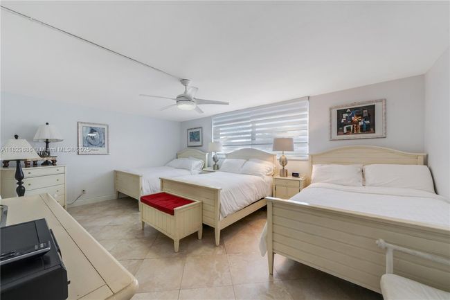 APT-5H - 609 Ocean Dr, Condo with 2 bedrooms, 2 bathrooms and null parking in Key Biscayne FL | Image 13