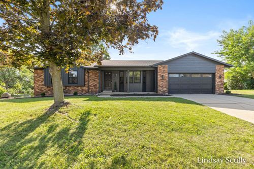 5719 Bentbrook St Se, Kentwood, MI, 49508-6506 | Card Image