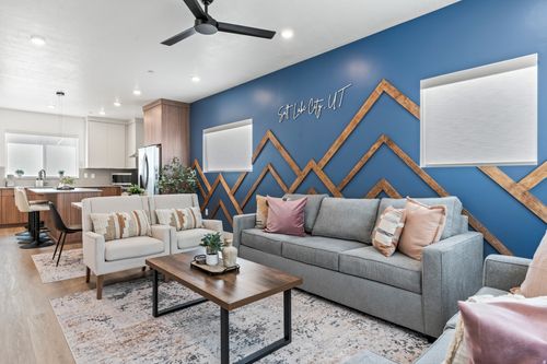 103-765 N 400 W, Salt Lake City, UT, 84103-1607 | Card Image