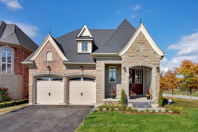 12 Valley Point Cres, House other with 3 bedrooms, 2 bathrooms and 6 parking in King City ON | Image 2