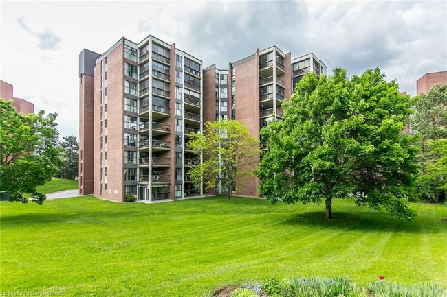 508 - 22 Marilyn Dr, House attached with 3 bedrooms, 2 bathrooms and 1 parking in Guelph ON | Image 45