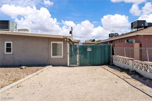na-708 N 10th Street, Las Vegas, NV, 89101 | Card Image