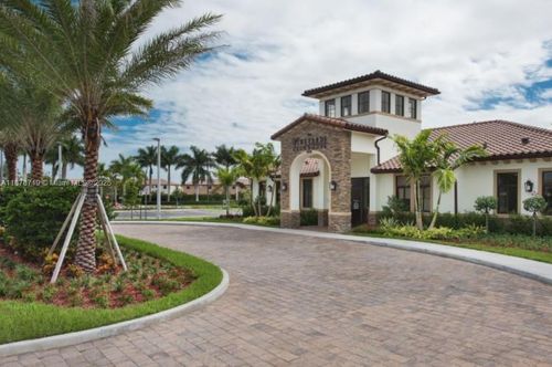 3772-3772 Se 2nd Dr, Homestead, FL, 33033-7229 | Card Image